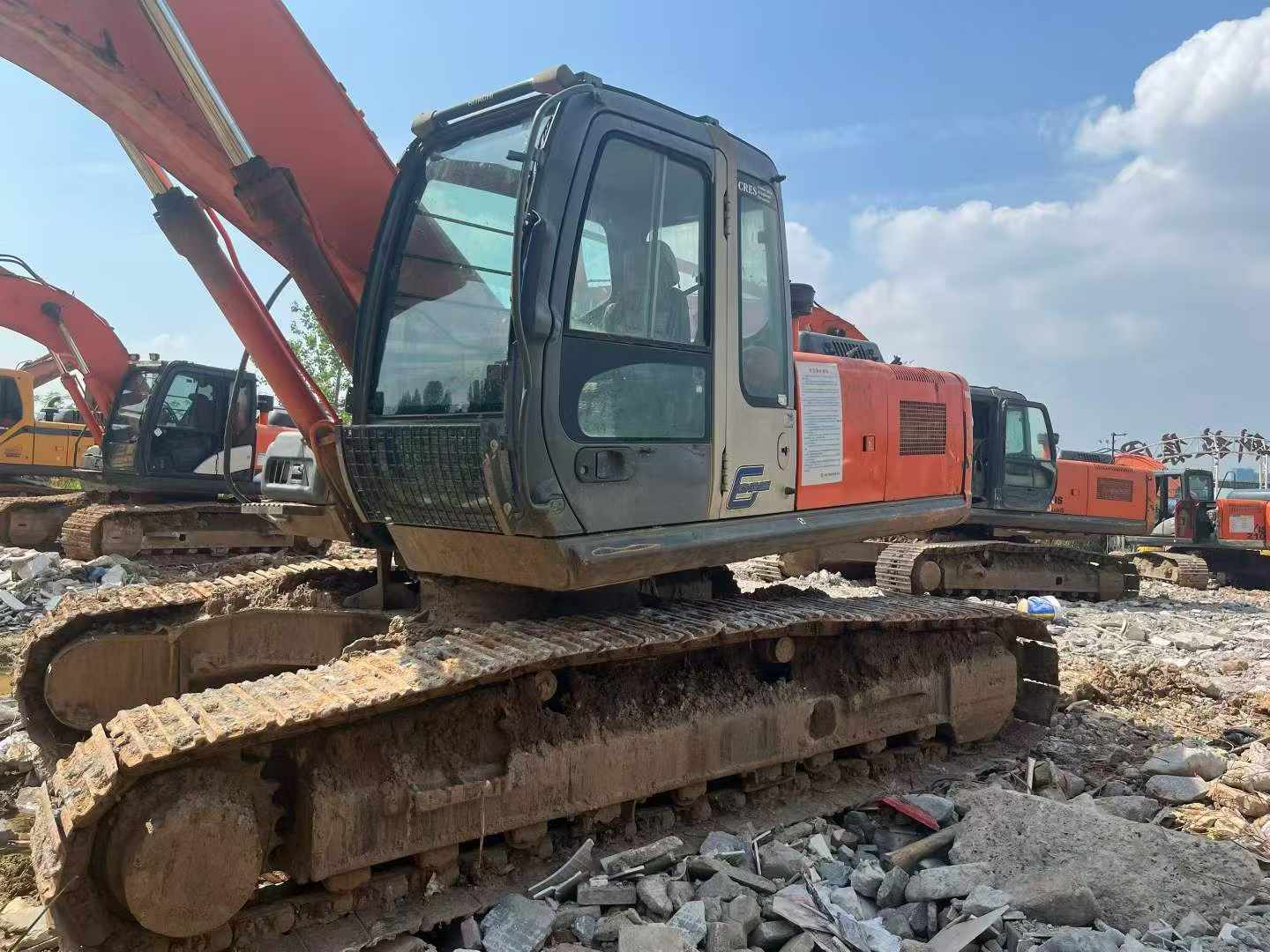 Buy Hitachi ZX260-3G Used Excavator / 4