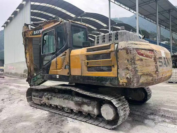 Buy Sany SY215C Used Excavator / 1