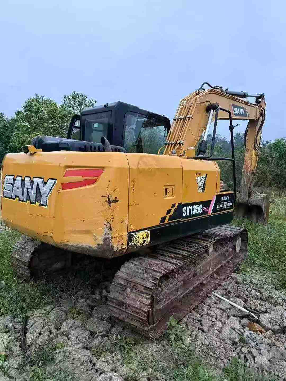 Buy Sany SY135 Used Excavator / 1
