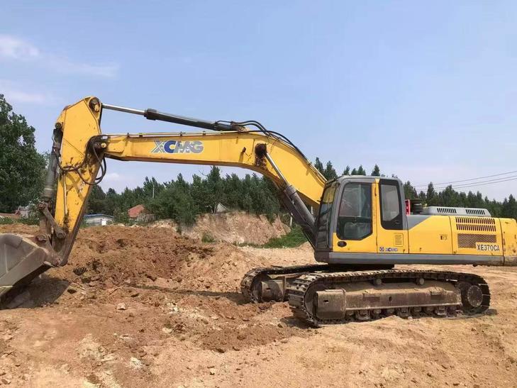 Buy XCMG XE370CA Used Excavator / 1