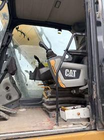 Buy Caterpillar 320A Used Excavator / 5 Buy Caterpillar 320A Used Excavator / 5