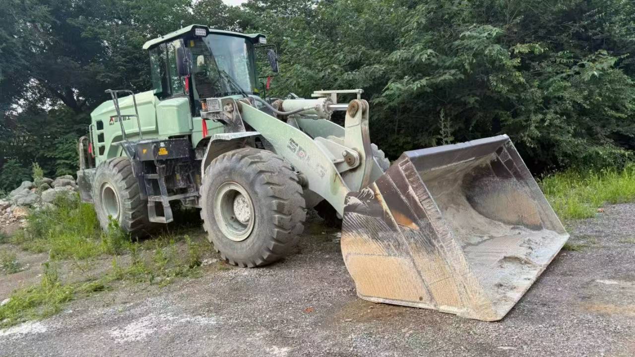 Buy SDLG L956H Used Loader / 2