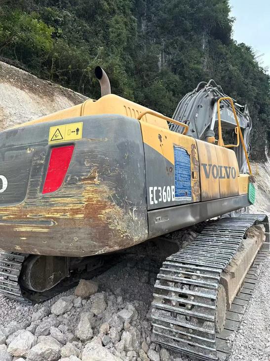 Buy Volvo EC360BL Used Excavator / 1