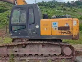 Buy Hyundai R225-7 Used Excavator / 9 Buy Hyundai R225-7 Used Excavator / 9