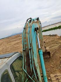 Buy Kobelco SK200-9 Used Excavator / 5 Buy Kobelco SK200-9 Used Excavator / 5