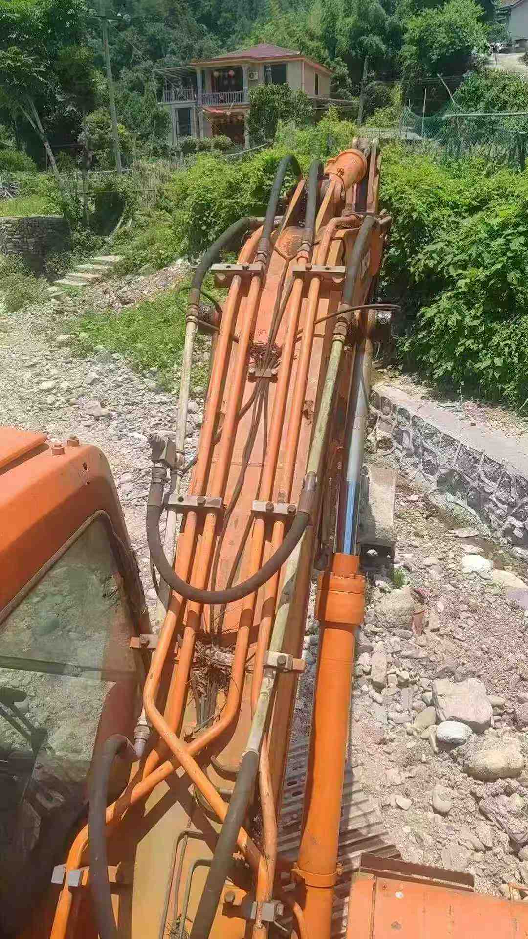 Buy Doosan DH150 Used Excavator / 1