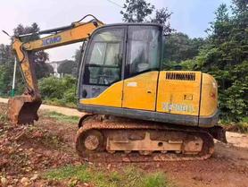 Buy XCMG XE75C Used Excavator / 2 Buy XCMG XE75C Used Excavator / 2