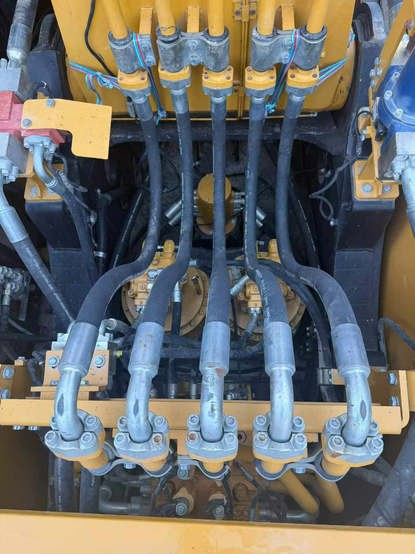 Buy Sany SY650HB Used Excavator / 6