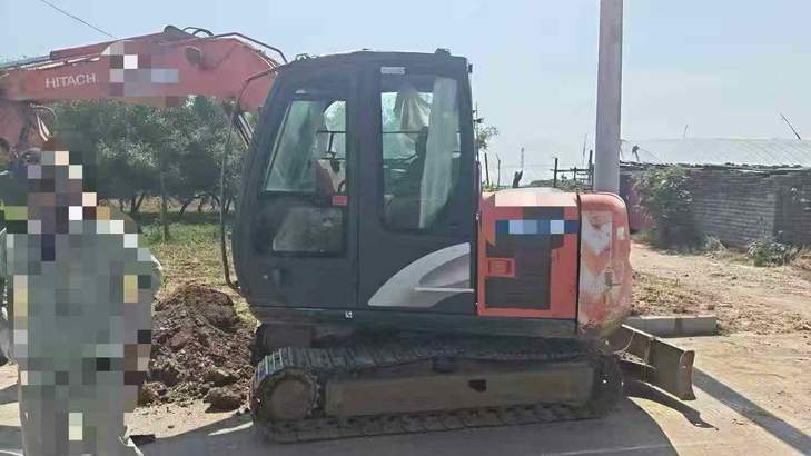 Buy Hitachi ZX60 Used Excavator / 1