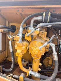 Buy Caterpillar 349E Used Excavator / 4 Buy Caterpillar 349E Used Excavator / 4