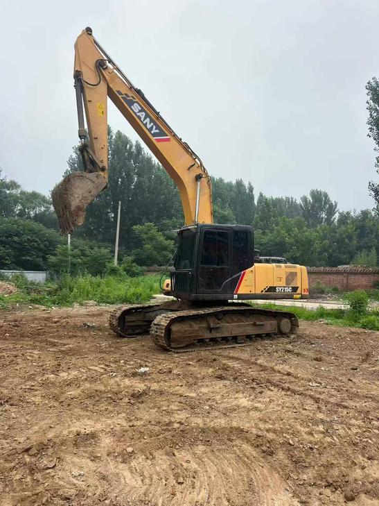 Buy Sany SY215C Used Excavator / 1