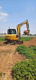 Buy XCMG XE60 Used Excavator / 2 Buy XCMG XE60 Used Excavator / 2