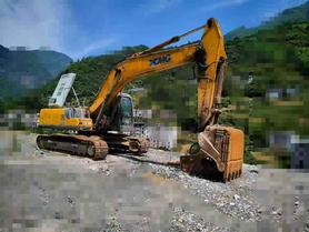 Buy XCMG XE265C Used Excavator / 2 Buy XCMG XE265C Used Excavator / 2