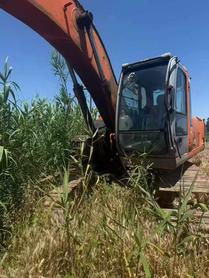 Buy Hitachi ZX200-6 Used Excavator / 2 Buy Hitachi ZX200-6 Used Excavator / 2