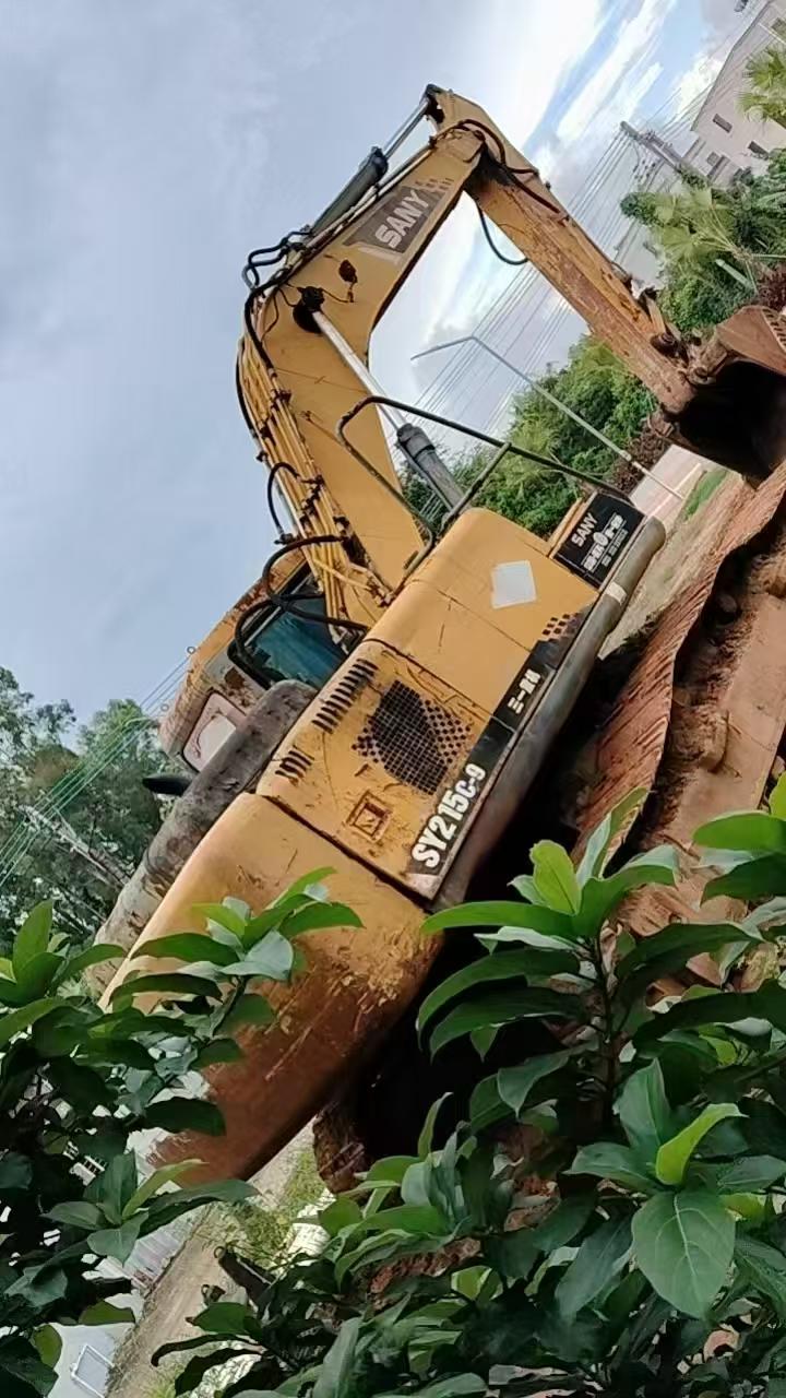 Buy Sany SY215C Used Excavator / 1