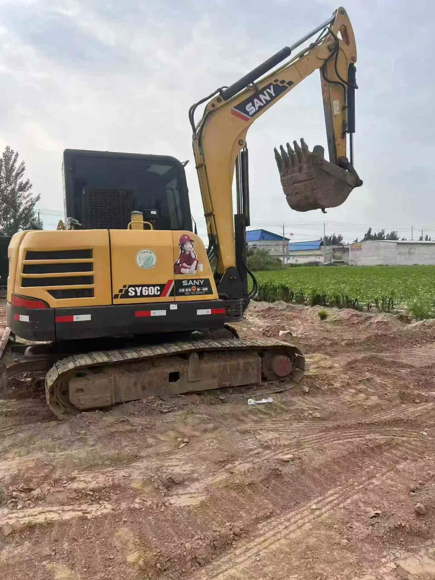 Buy Sany SY60 Used Excavator / 3