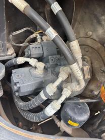 Buy Doosan DH60 Used Excavator / 7 Buy Doosan DH60 Used Excavator / 7