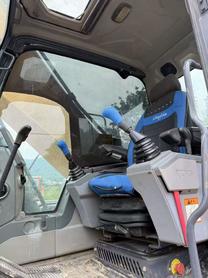 Buy XCMG XE270DK Used Excavator / 5 Buy XCMG XE270DK Used Excavator / 5