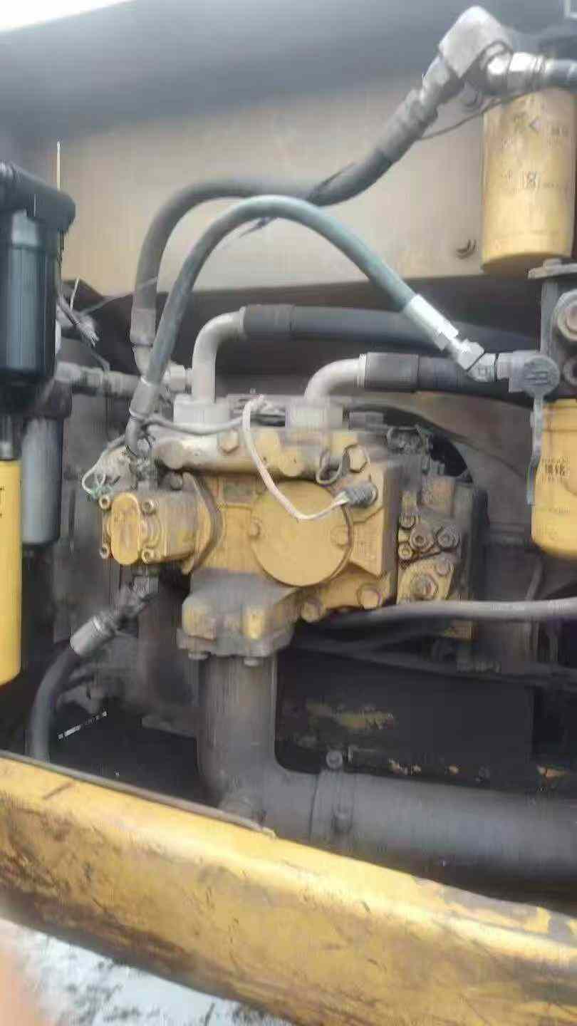 Buy Caterpillar 320A Used Excavator / 6