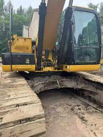 Buy Caterpillar 323D2L Used Excavator / 4 Buy Caterpillar 323D2L Used Excavator / 4