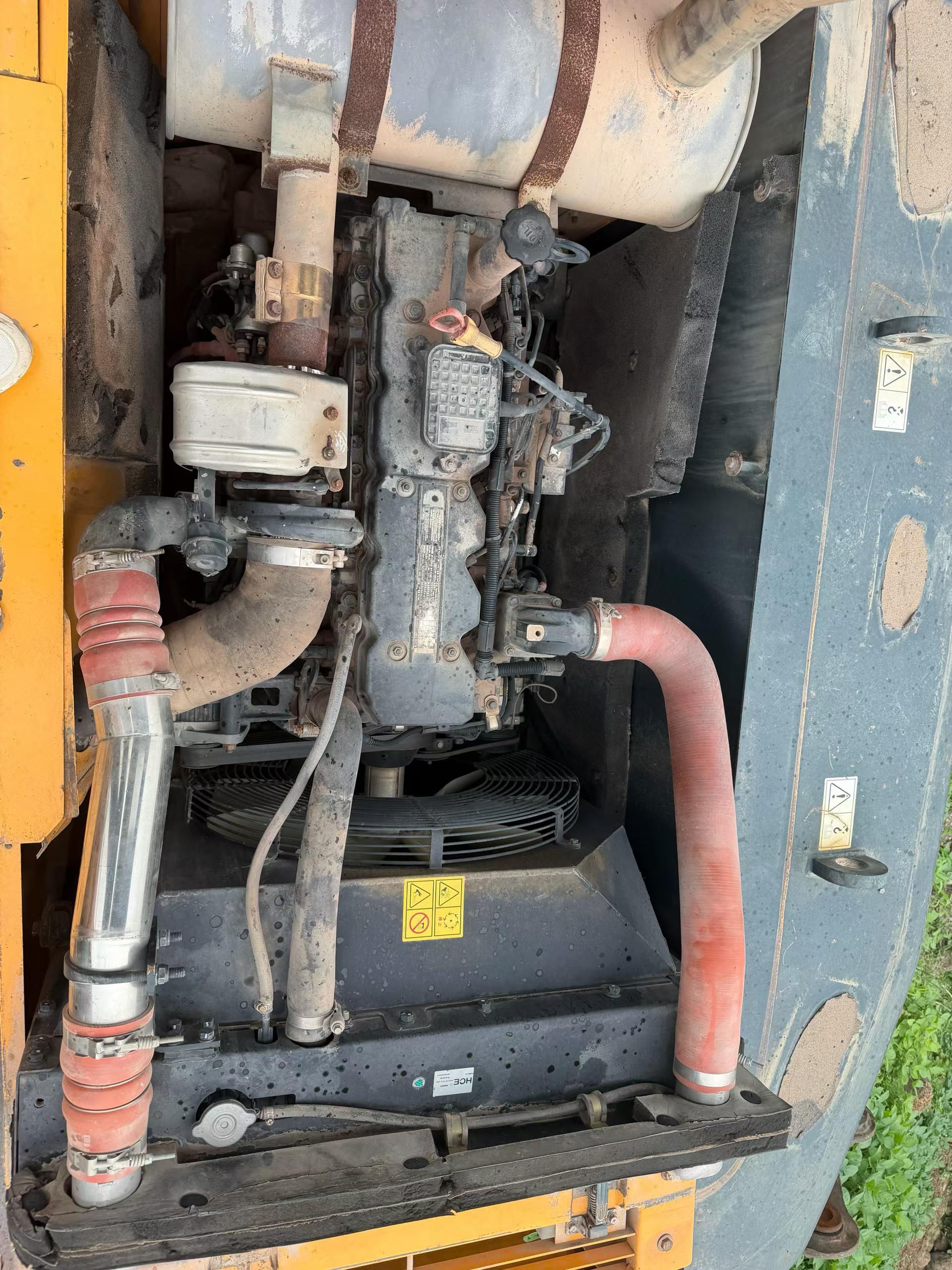 Buy Hyundai R215-7 Used Excavator / 7