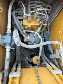 Buy Sany SY125C Used Excavator / 4 Buy Sany SY125C Used Excavator / 4