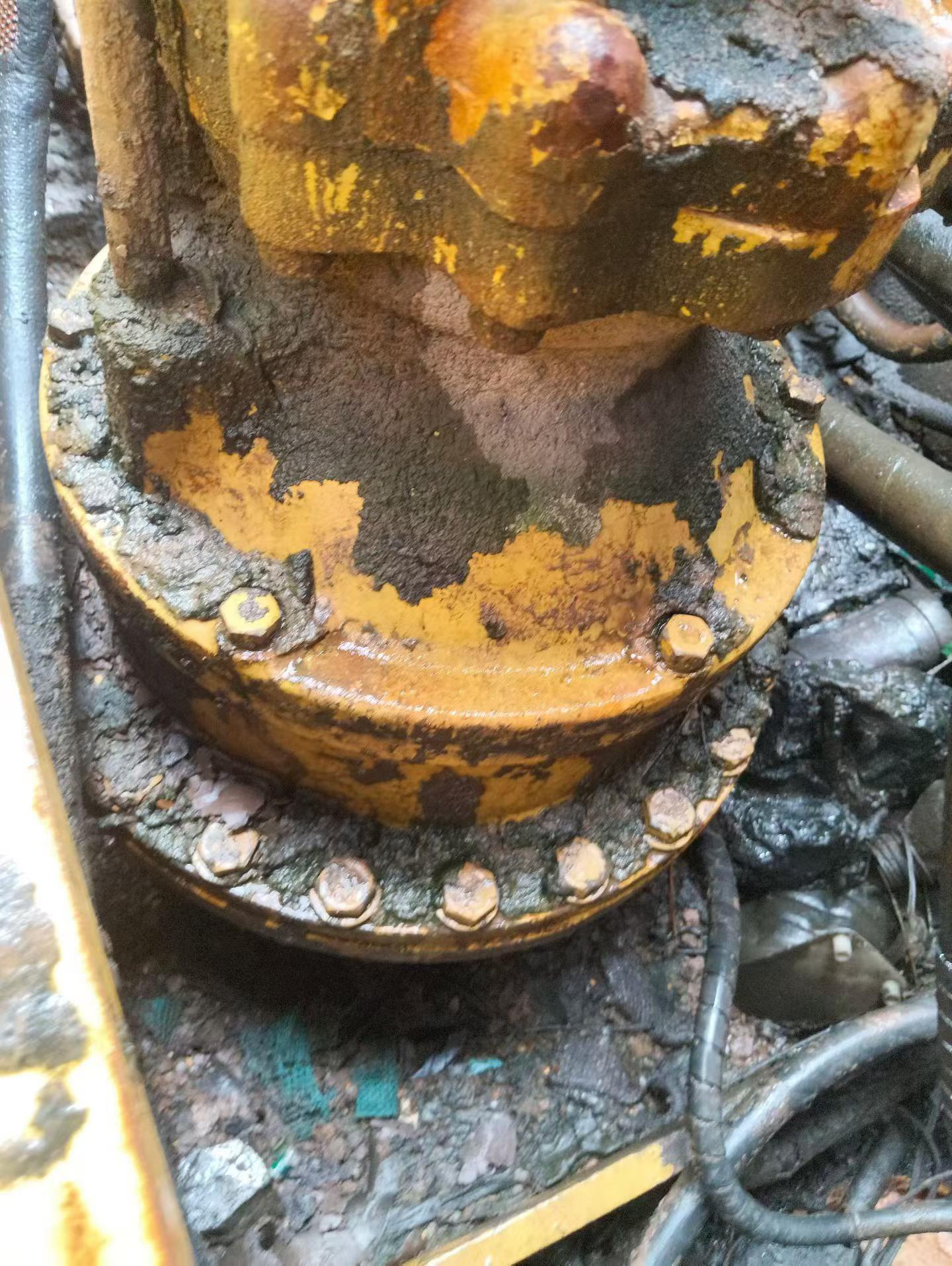 Buy Komatsu PC220-7 Used Excavator / 2