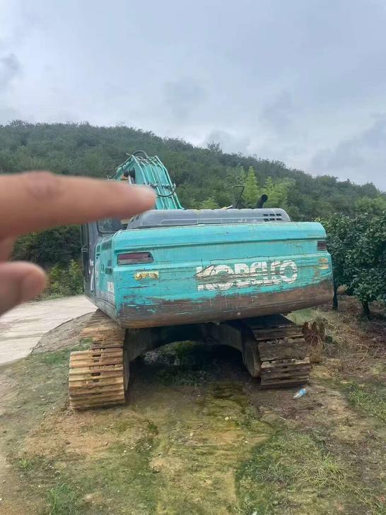 Buy Kobelco SK2008 Used Excavator / 1