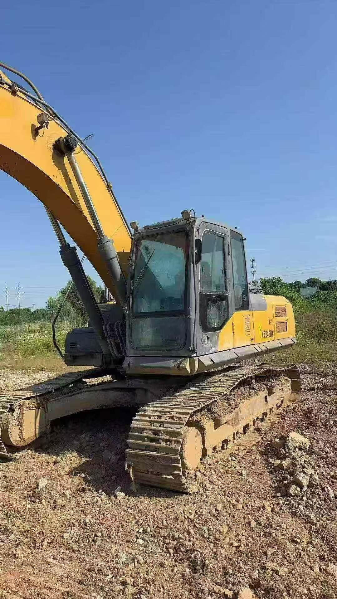 Buy XCMG XE245D Used Excavator / 6
