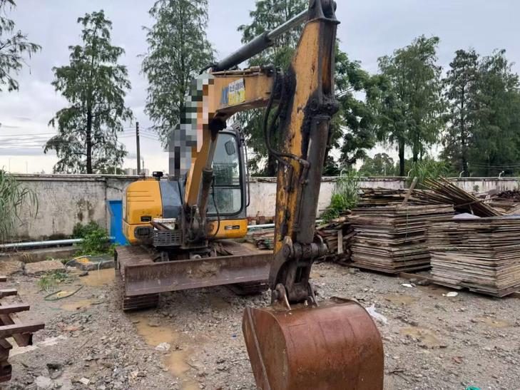 Buy XCMG XE55D Used Excavator / 1