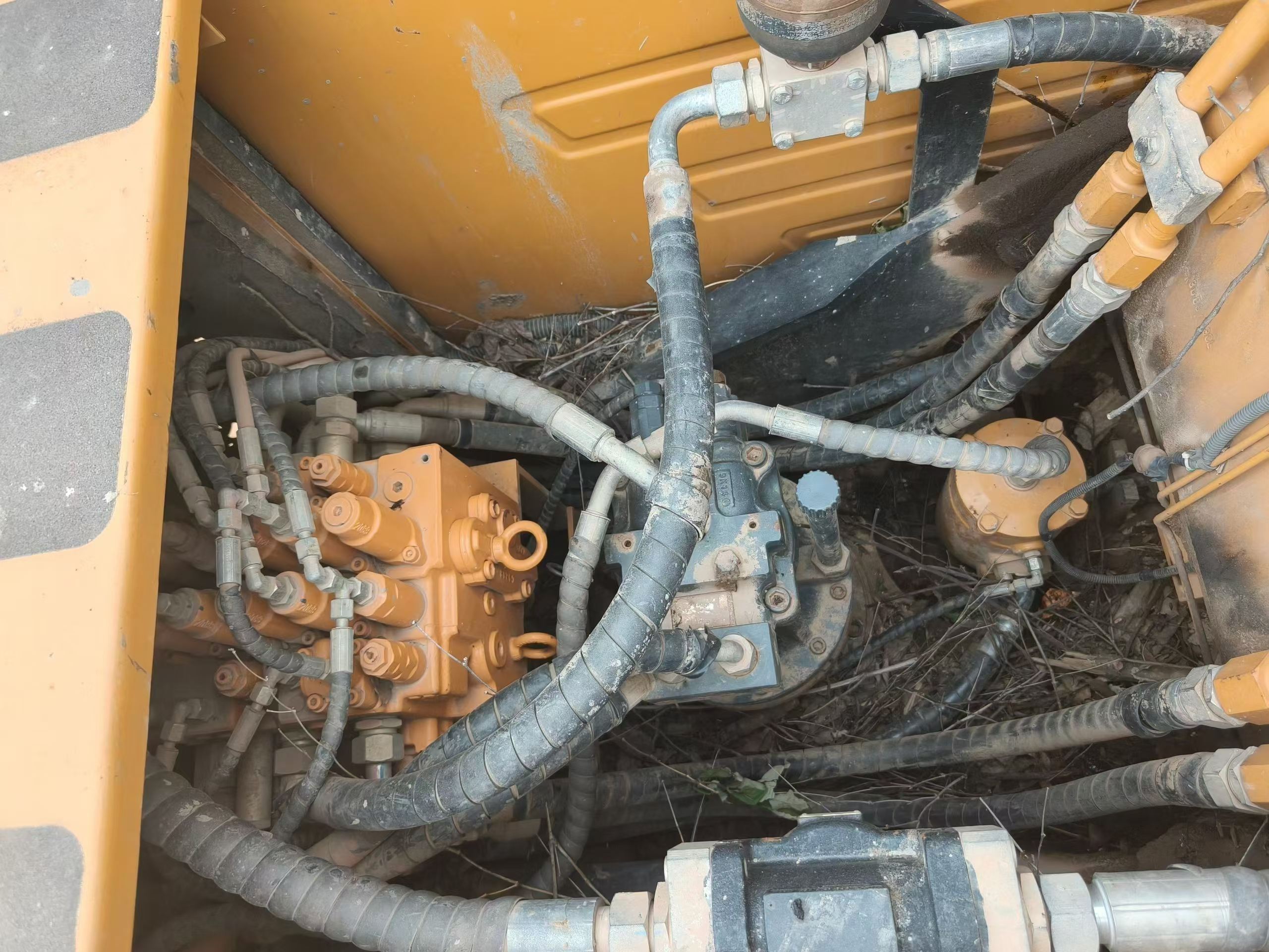 Buy Sany SY135 Used Excavator / 4