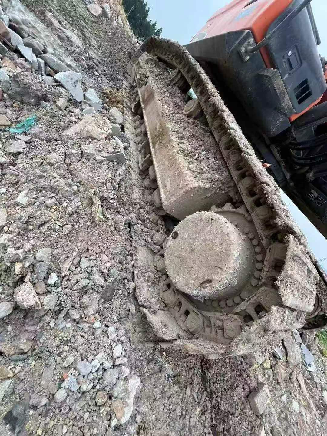 Buy Doosan DX380 Used Excavator / 2