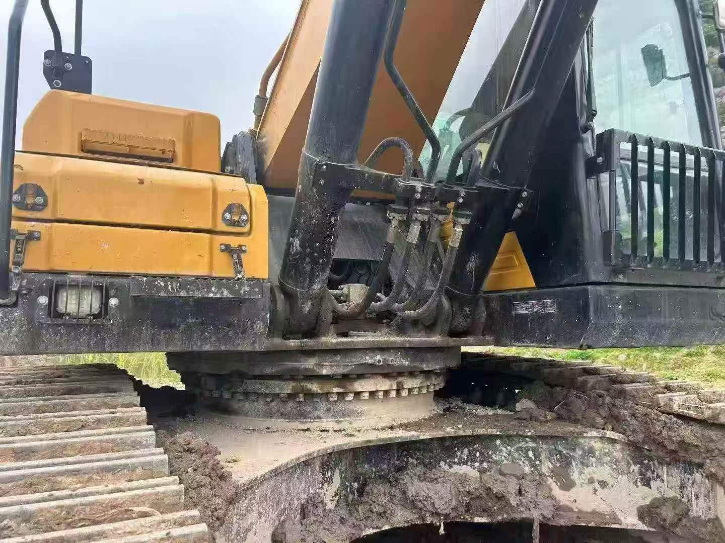 Buy Sany SY550H Used Excavator / 9