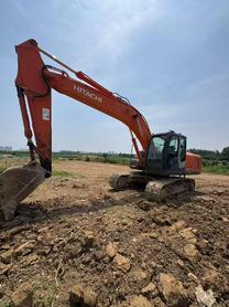 Buy Hitachi ZX210K Used Excavator / 4 Buy Hitachi ZX210K Used Excavator / 4