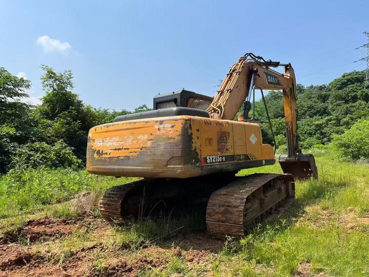 Buy Sany SY215C-8 Used Excavator / 1