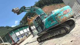 Buy Kato HD820 Used Excavator / 3 Buy Kato HD820 Used Excavator / 3