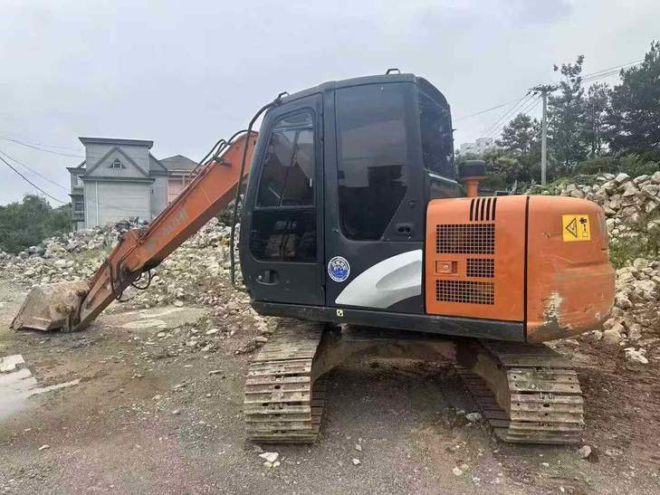 Buy Hitachi ZX70-5G Used Excavator / 1