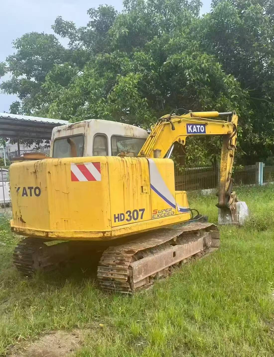 Buy Kato HD307 Used Excavator / 2