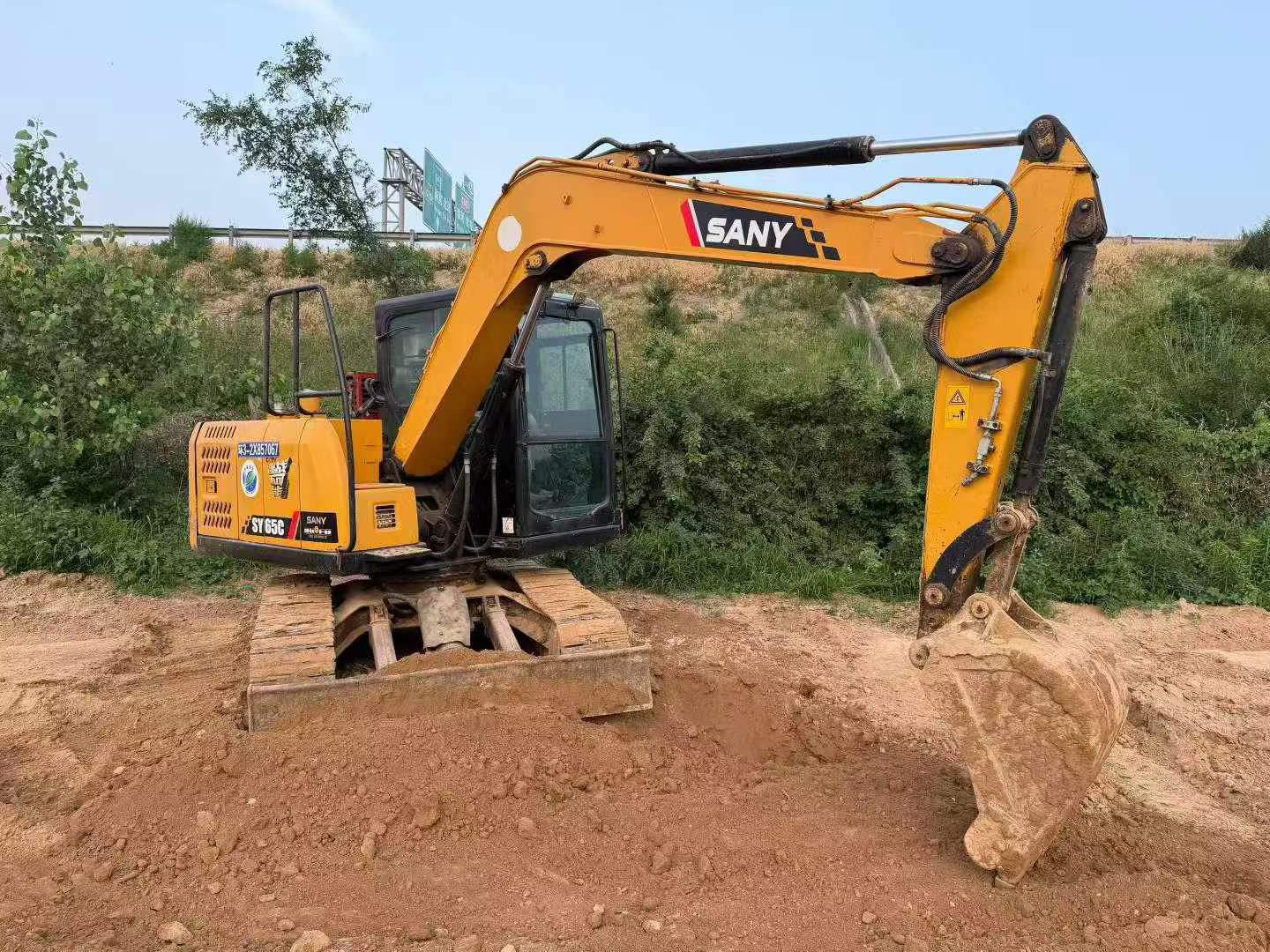 Buy Sany SY65C Used Excavator / 4