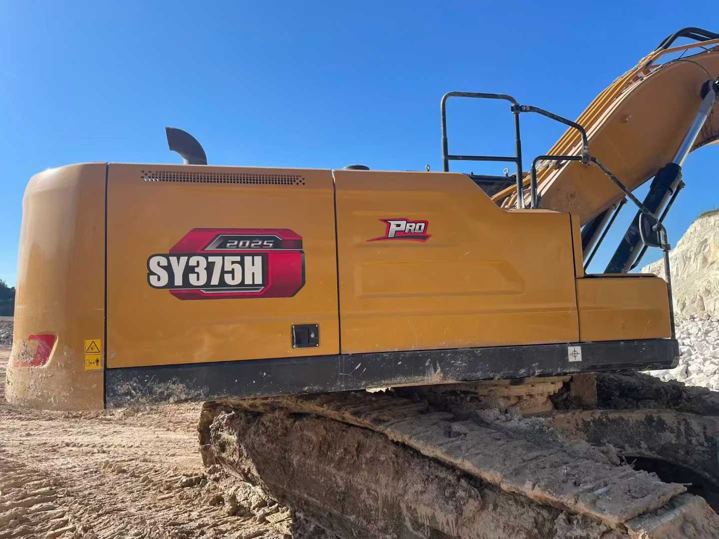 Buy Sany SY375H Used Excavator / 2 Buy Sany SY375H Used Excavator / 2