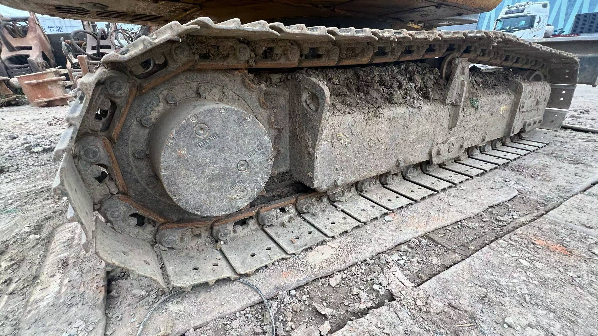 Buy XCMG XE60DA Used Excavator / 5