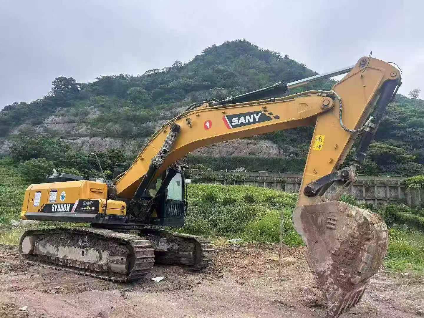 Buy Sany SY550H Used Excavator / 5