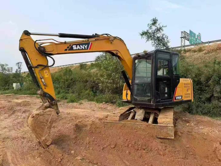 Buy Sany SY65C Used Excavator / 1