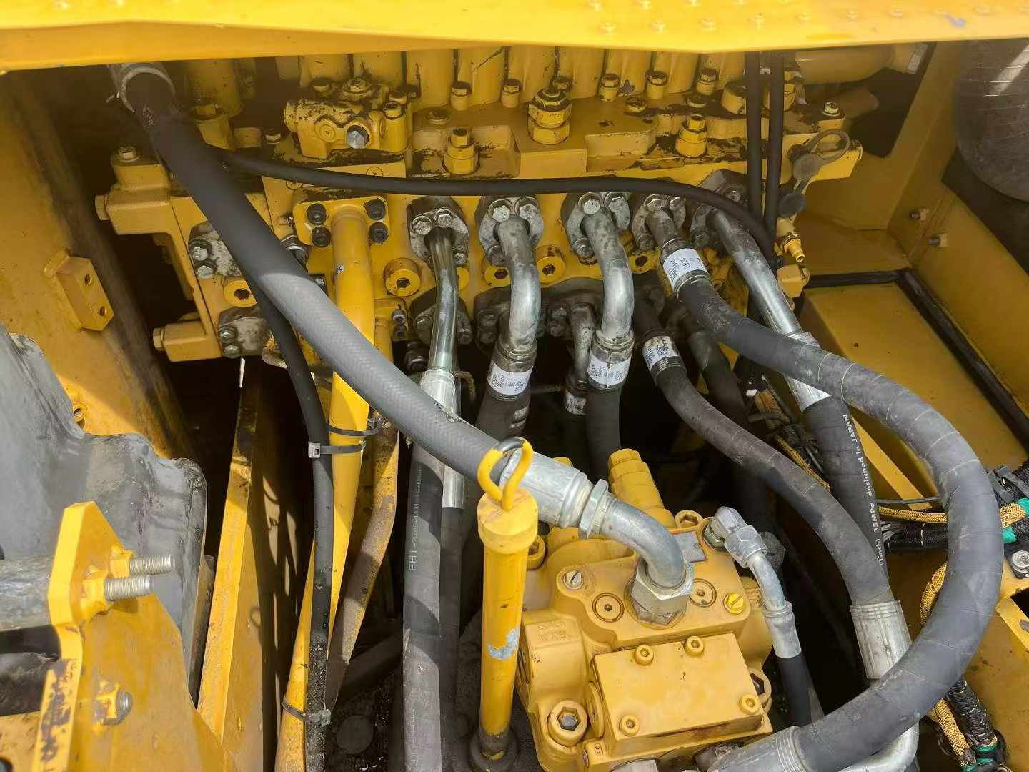 Buy Caterpillar 320A Used Excavator / 4