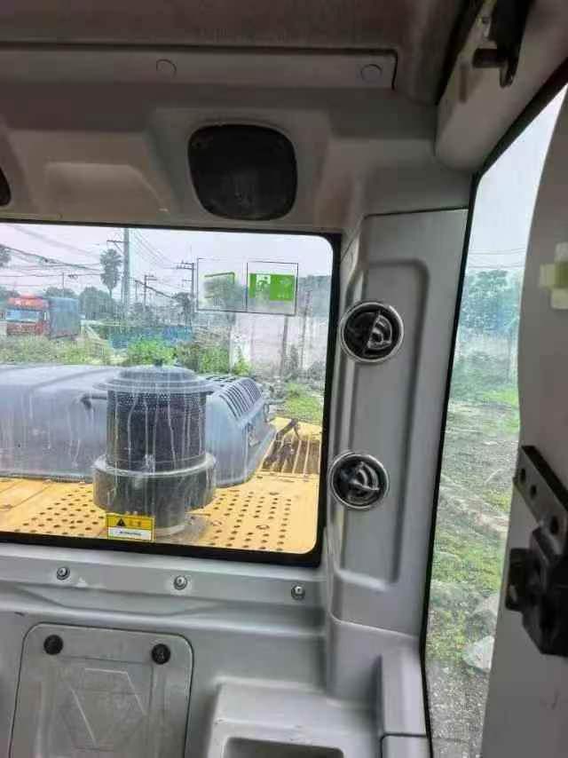 Buy XCMG XE270DK Used Excavator / 8