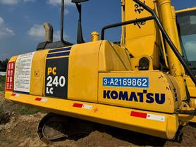 Buy Komatsu PC240-6 Used Excavator / 4 Buy Komatsu PC240-6 Used Excavator / 4