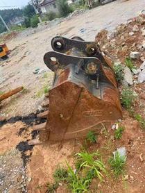 Buy Doosan DL305 Used Excavator / 7 Buy Doosan DL305 Used Excavator / 7