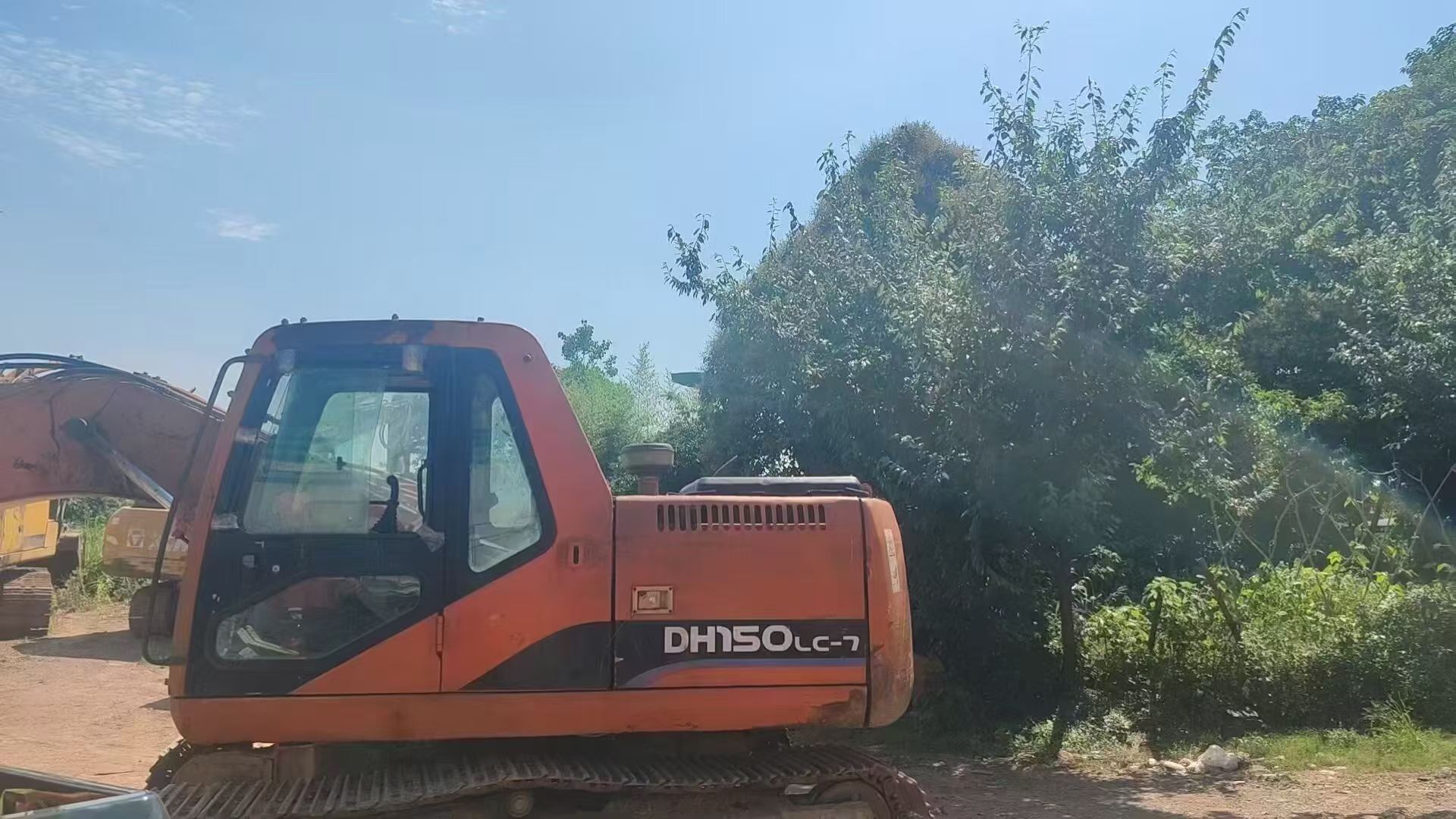 Buy Doosan DH150-7 Used Excavator / 3
