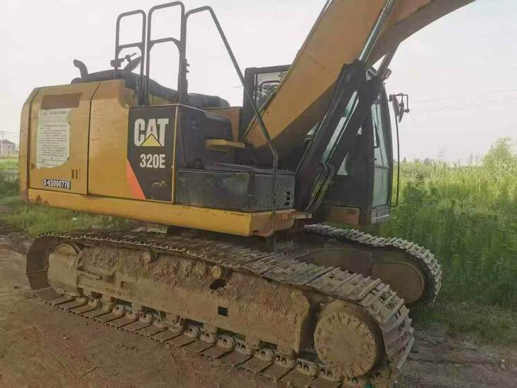 Buy Caterpillar 320E Used Excavator / 1