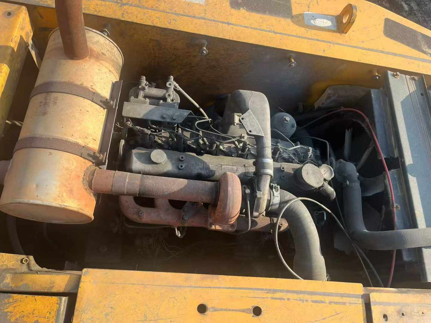 Buy Hyundai R215-7 Used Excavator / 2